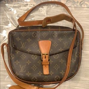 louis vuitton jeune fille 1994